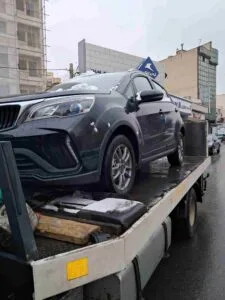 مقایسه یدککش معمولی و کفی خودروبر در حمل خودرو